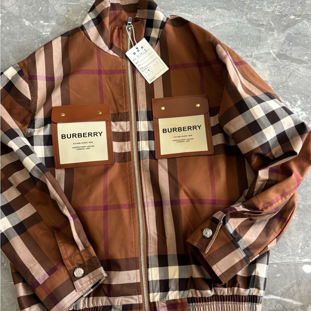 | Manteau Burberry couleur café